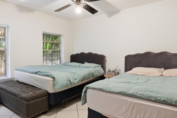 Avery House, 1324 Lenox Ave, Miami Beach, Florida 33139, image 3