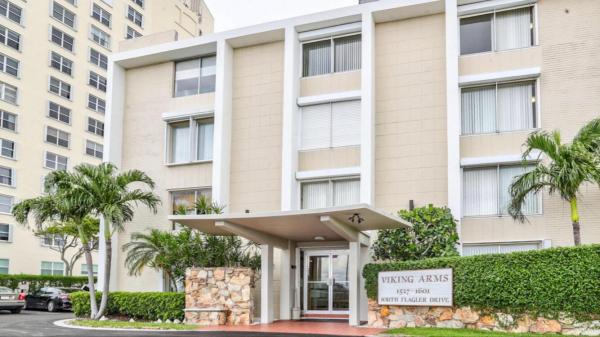 Viking Arms, 1601 S Flagler Dr #306O, West Palm Beach, Florida 33401, image 2