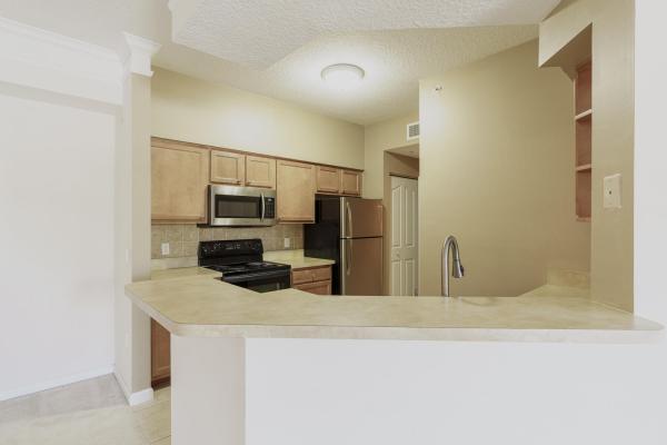Fiore At The Gardens, 1201 Myrtlewood Cir E, Palm Beach Gardens, Florida 33418, image 2