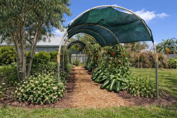 Paar Estates, 101 SW Meade Cir, Port St. Lucie, Florida 34953, image 2