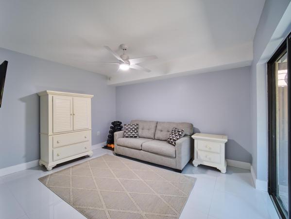 Garden Lakes, 803 8th Ln, Palm Beach Gardens, Florida 33418, image 2