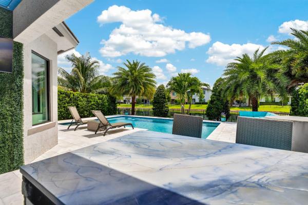 Cascata At MiraLago, 8612 Prospect Ln, Parkland, Florida 33076, image 1