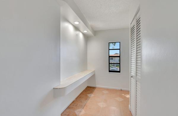 Glades Of Boca Lago, 21864 Arriba Real, Boca Raton, Florida 33433, image 1