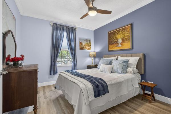 Catalina Lakes, 306 Salinas Dr, Palm Beach Gardens, Florida 33410, image 1