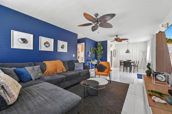 Berkeley Diplomat, 900 Atlantic Shores Blvd #202, Hallandale Beach, Florida 33009, image 1