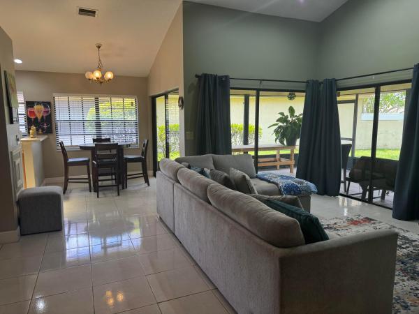 Cambridge At Aberdeen, 6803 Bitterbush Pl, Boynton Beach, Florida 33472, image 3