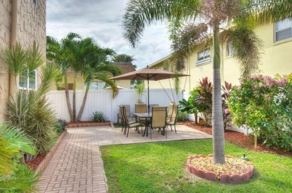Pompano Place, 221 SE 9th Ave #101, Pompano Beach, Florida 33060, image 2
