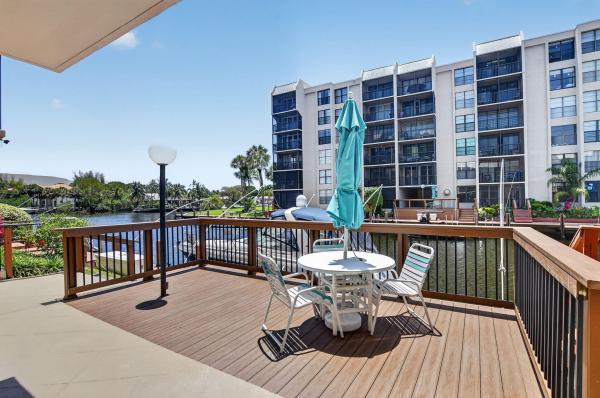 Boca Bayou, 8 Royal Palm Way #2030, Boca Raton, Florida 33432, image 1