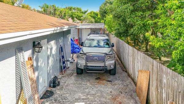 3119 Indian Trl, Lake Worth, Florida 33462, image 2
