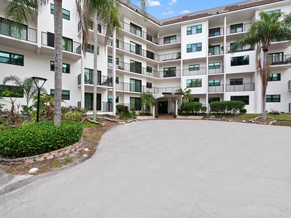 River Reach, 900 River Reach Dr #406, Fort Lauderdale, Florida 33315, image 1