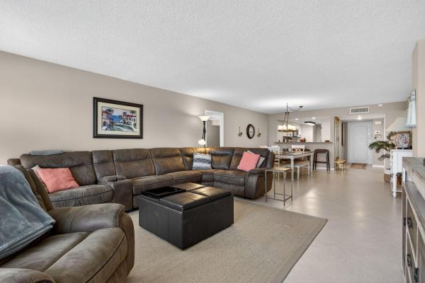 Century Plaza, 1012 N Ocean Blvd #408, Pompano Beach, Florida 33062, image 3