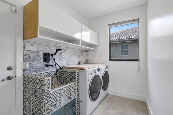 Sunset Lakes, 4265 SW 185th Ave, Miramar, Florida 33029, image 2