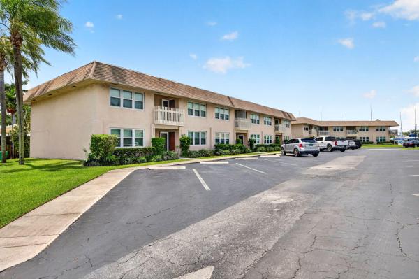 Marina Townhomes, 311 Gulfstream Rd, Dania Beach, Florida 33004, image 1
