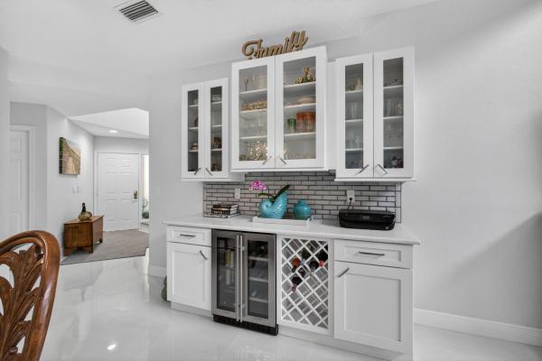 Windermere, 906 N Windermere Way, Palm Beach Gardens, Florida 33418, image 2