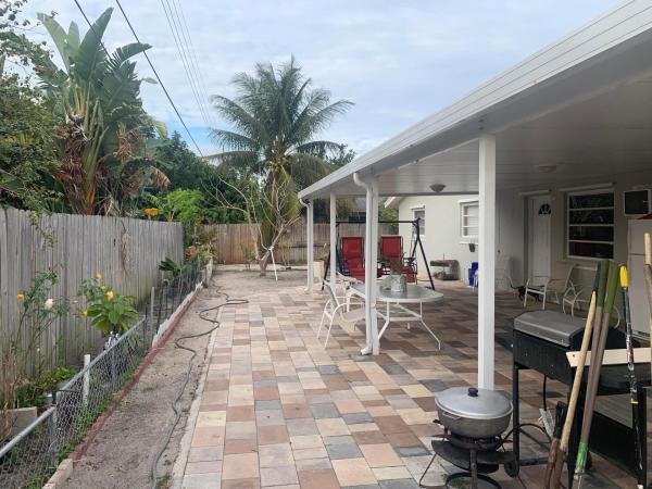 Wynnewood Acres, 1345 Stoneway Ln, West Palm Beach, Florida 33417, image 1