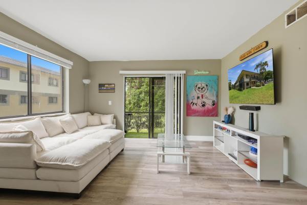 Tivoli Trace, 545 Trace Cir #102, Deerfield Beach, Florida 33441, image 2