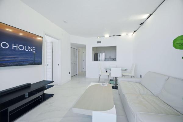 The Tides At Bridgeside Square, 3020 NE 32nd Ave #1407, Fort Lauderdale, Florida 33308, image 1