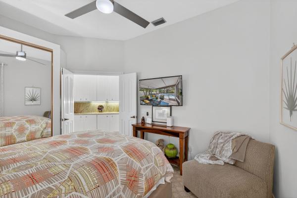 Bear Island, 1205 Bear Island Dr, West Palm Beach, Florida 33409, image 2