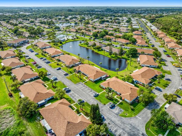 High Point Of Fort Pierce, 1234 S Lakes End Dr #A, Fort Pierce, Florida 34982, image 2