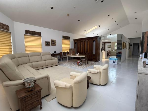 Evian At Indian Spring, 6350 Evian Pl, Boynton Beach, Florida 33437, image 2