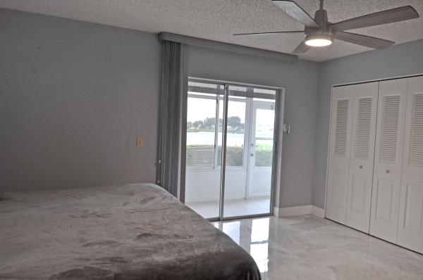 238 Chatham L, West Palm Beach, Florida 33417, image 3