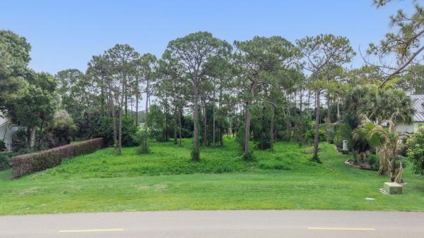 19051 SE Old Trail Dr, Jupiter, Florida 33478, image 1