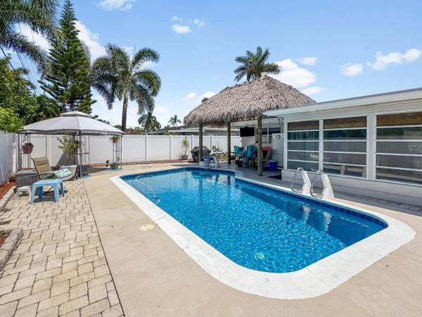 Floresta Estates, 1009 SE 15th St, Deerfield Beach, Florida 33441, image 1