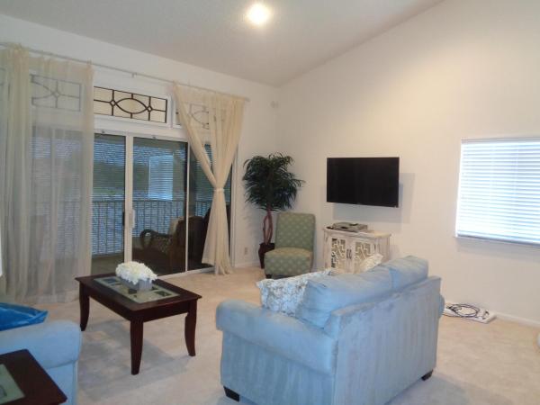 The Lexington Club Villas, 7657 Lexington Club Blvd #D, Delray Beach, Florida 33446, image 1