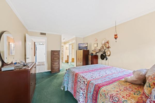 Canongate, 8004 Lagos De Campo Blvd #C-203, Tamarac, Florida 33321, image 1