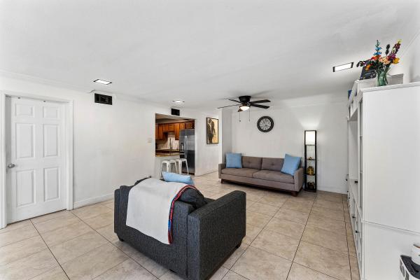 250 NW 43rd Pl, Deerfield Beach, Florida 33064, image 3