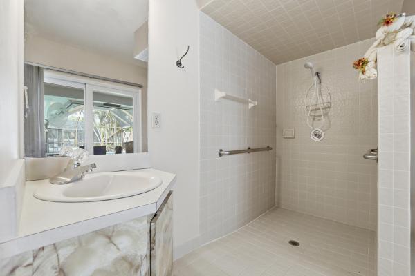 Huntington Woods, 191 Parkwood Dr, Royal Palm Beach, Florida 33411, image 2