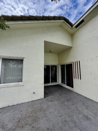 Walden Lake, 387 SW 206th Ave, Pembroke Pines, Florida 33029, image 1