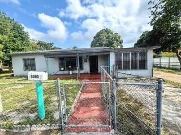 1000 NW 118th St, Unincorporated Dade County, Florida 33168, image 3