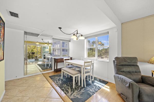 Seacrest Villas, 1820 New Palm Way #308, Boynton Beach, Florida 33435, image 2