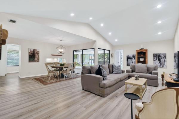 Eastpointe Country Club, 13344 Touchstone Pl, Palm Beach Gardens, Florida 33418, image 2