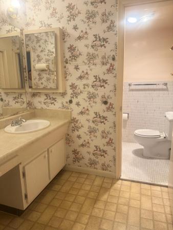 Lakeside Point Gardens, 2381 Sunset Ave #117, Lake Worth Beach, Florida 33461, image 1