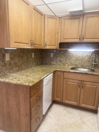 Lakeside Point Gardens, 2381 Sunset Ave #117, Lake Worth Beach, Florida 33461, image 3