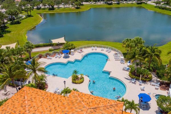 Harbour Isle West, 27 Harbour Isle Dr #305, Fort Pierce, Florida 34949, image 3