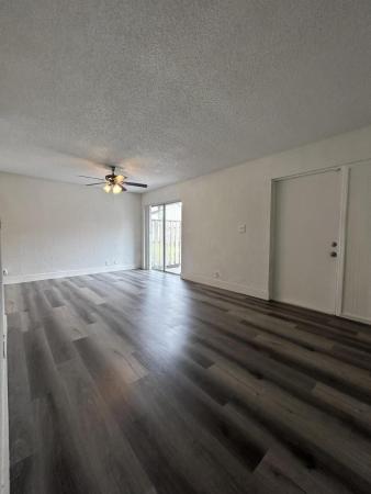 Habitat 2, 2229 NW 59th Ave #70-C, Lauderhill, Florida 33313, image 2
