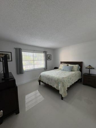 Meadowbrook Lakes, 424 SE 10th St #203, Dania Beach, Florida 33004, image 3