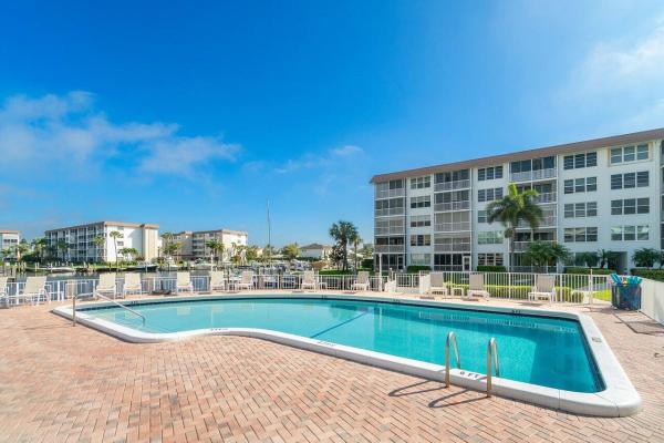 Tropic Bay, 930 Dogwood Dr #556, Delray Beach, Florida 33483, image 1