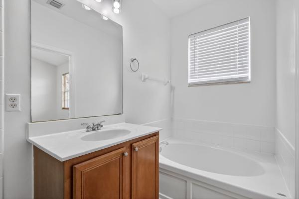 Sandpiper Cove At Botanica, 115 Pond Apple Ln #105, Jupiter, Florida 33458, image 1