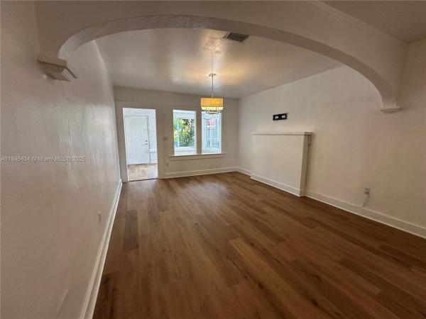 Wyndwood Park, 267 NW 33rd St #1, Miami, Florida 33127, image 1