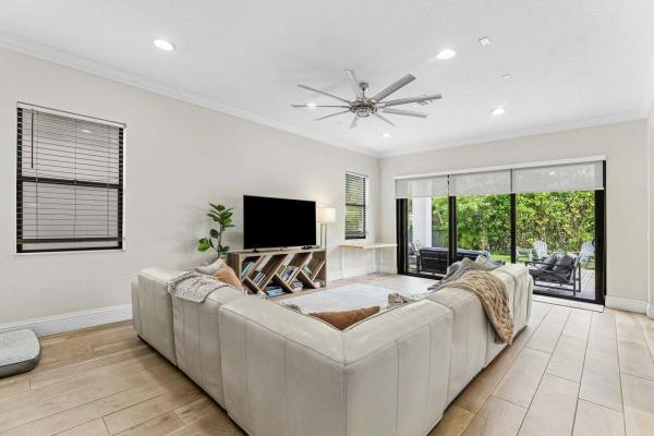 Versailles At Wellington, 3555 Birague Dr, Wellington, Florida 33449, image 1