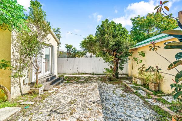 The Gardens, 629 Selkirk St, West Palm Beach, Florida 33405, image 3