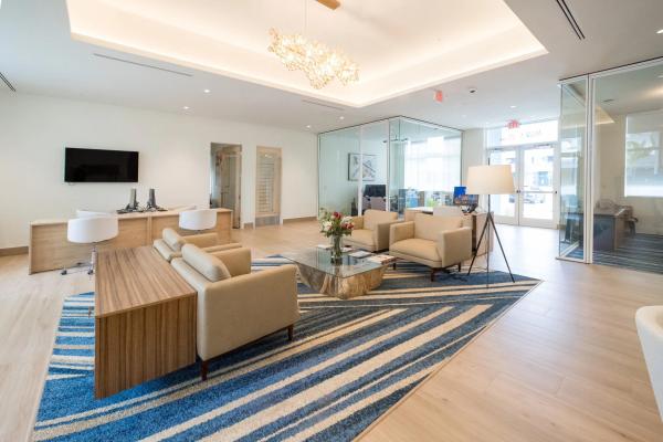 Aviara East Pompano, 1621 S Dixie Hwy #2, Pompano Beach, Florida 33060, image 3