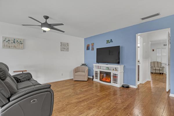 245 Main Blvd #B, Boynton Beach, Florida 33435, image 1