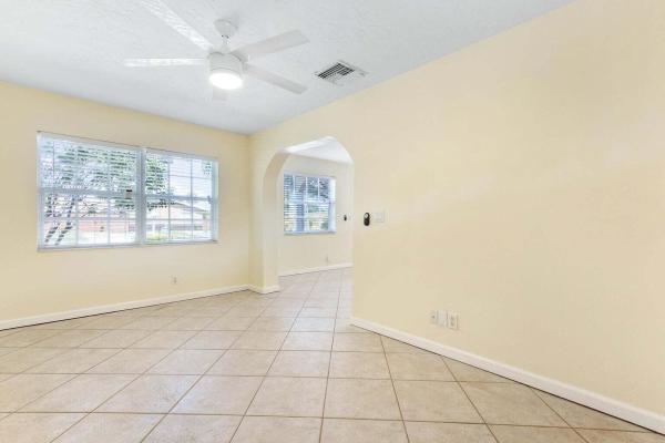 Dell Park, 272 NE 13th St, Delray Beach, Florida 33444, image 1