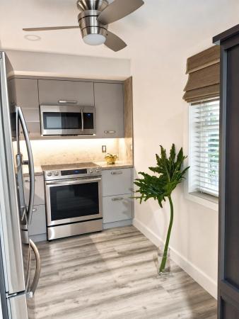 Palm-Aire Country Club 1, 3300 N Palm Aire Dr #305, Pompano Beach, Florida 33069, image 1