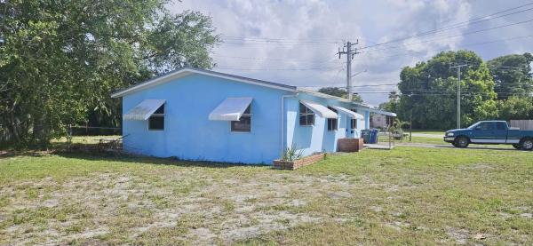 Kelsey City, 860 W Jasmine Dr, Lake Park, Florida 33403, image 2
